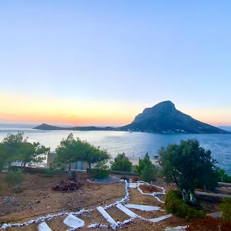 Kaloniki & マスーリー