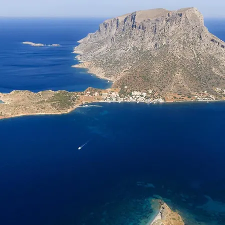 Kaloniki & Bed & Breakfast 3*