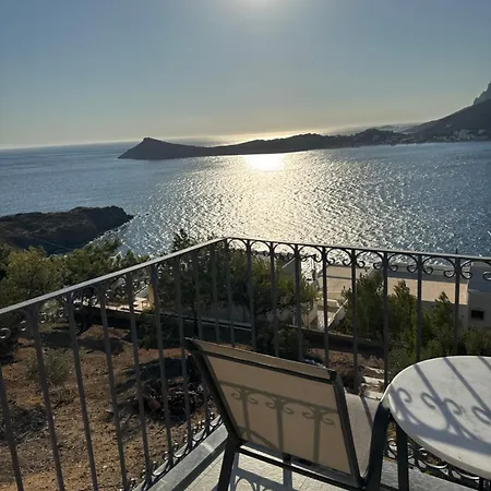 Kaloniki & Bed & Breakfast Masouri