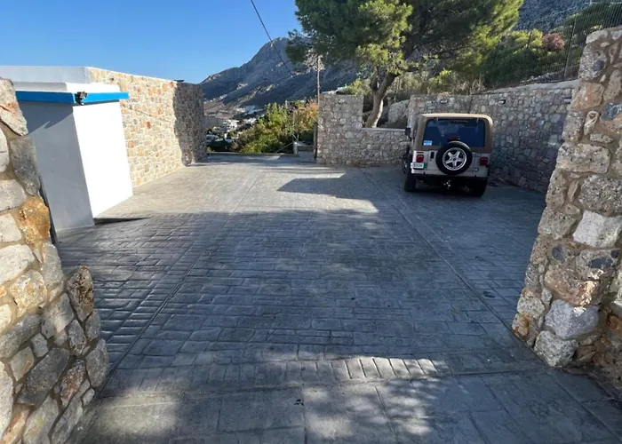 Bed & Breakfast Kaloniki & 3*